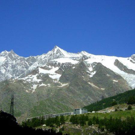 Camping Schonblick Im Saas-Tal 호텔 외부 사진