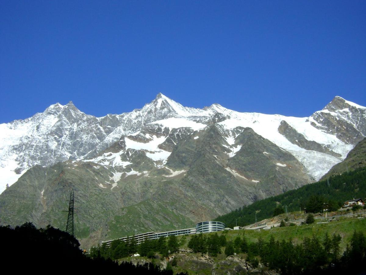 Camping Schonblick Im Saas-Tal 호텔 외부 사진